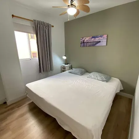 Apartamento Avenida Suecia Apartment *